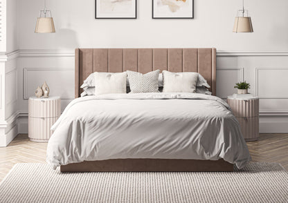 Harmony Med vingar Classic Hugo Linen Klädd Sängstomme med ottomane