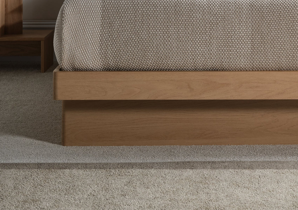 Lucca Trä Sängstomme med ottomane
