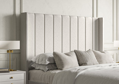 Opulence Med vingar Grand Arran Natural Klädd Sängstomme med ottomane