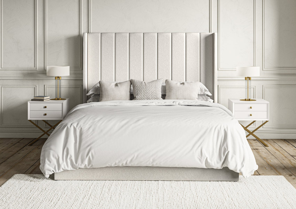 Opulence Med vingar Grand Arran Natural Klädd Sängstomme med ottomane