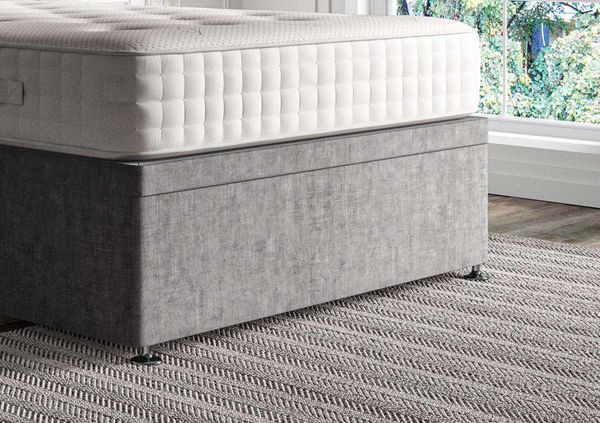Empire Klädd Floor Standing Sänggavel and Side Opening Ottoman Including Silk 2000 Mattress