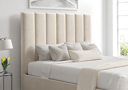 Amalfi Hugo Ivory Klädd Sängstomme med ottomane