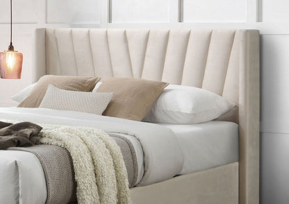 Salerno Beige Med vingar Klädd Sängstomme med ottomane