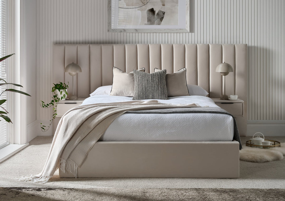 Serenity Klädd Beige Ottoman Hotel Sängstomme